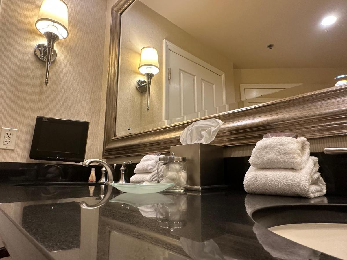 Mgm Signature - Strip View Suite- Free Valet Parking Las Vegas Exterior photo